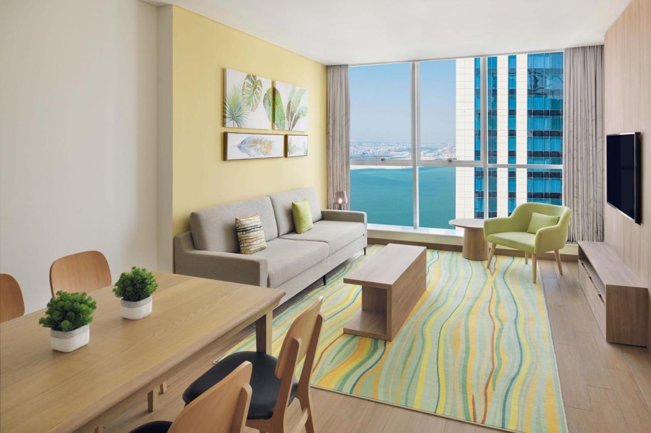 Element By Westin City Center Doha Buitenkant foto A typical living room in a two-bedroom apartment